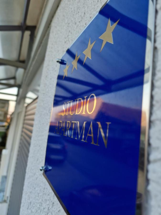 Studio Apartman Suburban Visnjevac Exterior foto